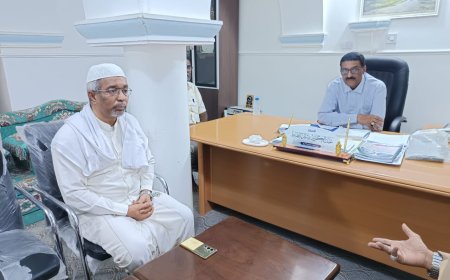 مدير عام مديرية تريم يلتقي لجنة إصلاح ذات البين ويؤكد دعم الجهود المجتمعية