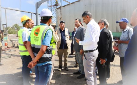 الوزير السقطري يؤكد تمكن الوزارة من إعادة تأهيل البنية التحتية للمرافق الزراعية 