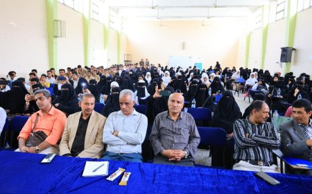 برعاية مدير مكتب التربية.. تدشين مشروع تعليمي للأيتام والنازحين بتعز