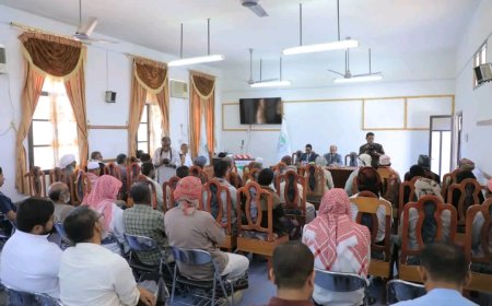 الوكيل بارباع يتلقي بقيادات القطاع الزراعي بوادي وصحراء حضرموت