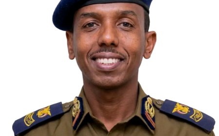 مدير أمن أبين يصدر قرار بتكليف مدير جديد لفرع مصلحة التأهيل والإصلاح بمحافظة أبين