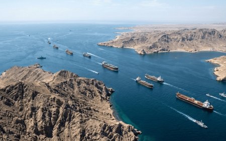 إيران تعلن فتح «هرمز» للملاحة بشكل كامل... وهدنة لبنان وإسرائيل تنطلق 