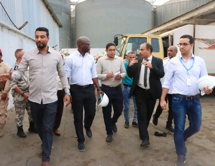 وفد رفيع المستوى من البنك الدولي يزور مركز الإنزال السمكي (الدوكيارد) في المعلا بعدن