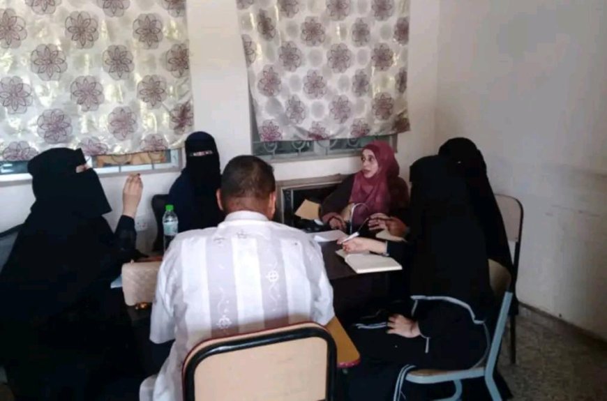 ​مديرة إدارة التفتيش تترأس اجتماعاً موسعاً  لمناقشة خطة الفصل الثاني