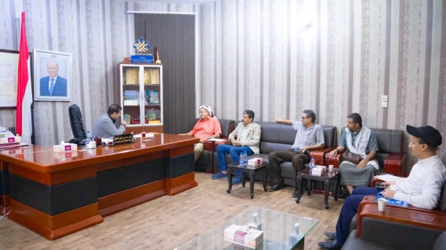 المحافظ بن الوزير يشدد على تطوير حقول قطاع (4) عياذ وتعزيز كفاءة الإنتاج