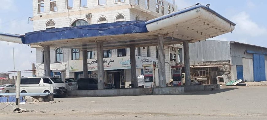 شركة النفط تمون عشرات المحطات بمادة البترول في عدن ولحج والضالع