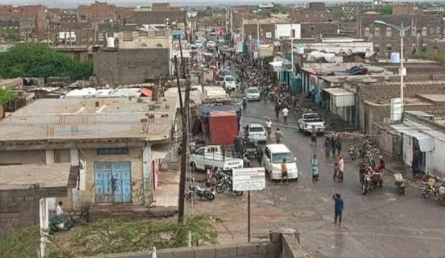 القائم بأعمال الأمين العام للسلطة المحلية بأحور يناشد شركة النفط ضبط الأسعار وصيانة المحطات