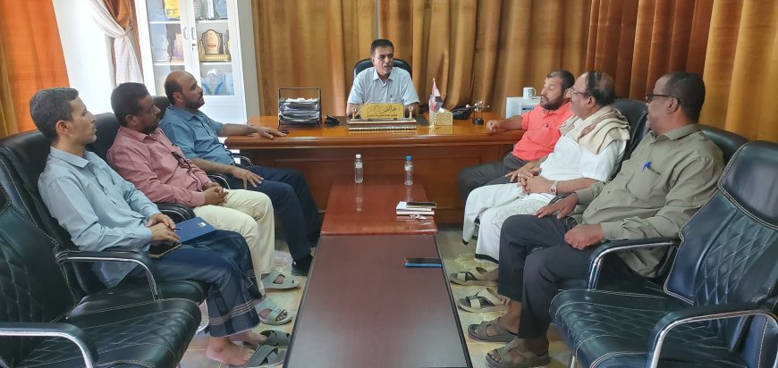 مدير عام مديرية القطن يناقش تنفيذ حملة توعية بانتشار الحصبة