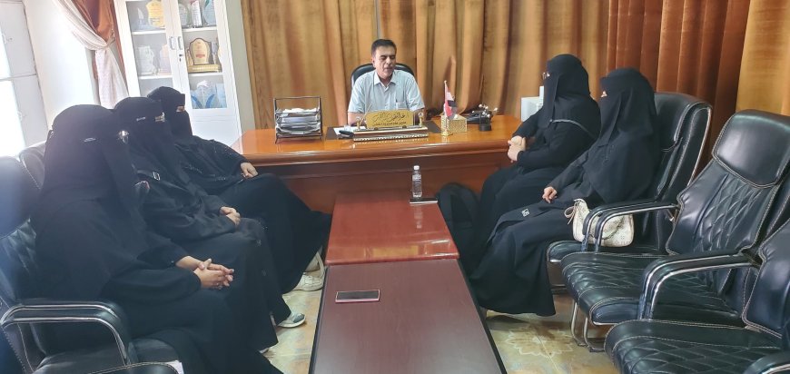 مدير عام مديرية القطن يلتقي مدير عام إدارة تنمية المراة بديوان وكيل محافظة حضرموت