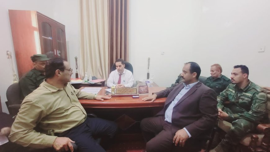 وكيل النيابة العامة بمديرية قعطبة يستقبل مدير أمن الضالع ومدير عام المديرية لتعزيز التعاون المشترك بين السلطات