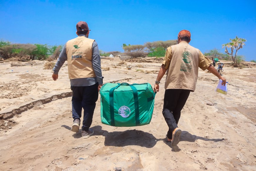 مركز الملك سلمان للإغاثة يقدّم مساعدات إيوائية عاجلة للمتضررين من الأمطار والسيول في الساحل الغربي