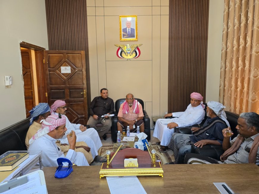 التميمي مدير عام مصلحة شؤون القبائل يبحث مع قيادة السلطة المحلية بمديرية السوم سبل التعاون المشترك