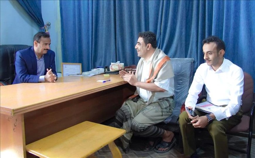 المحافظ بن الوزير يتفقد مؤسسة الكهرباء بشبوة ويوجّه باستكمال إجراءات إنشاء المبنى الإداري