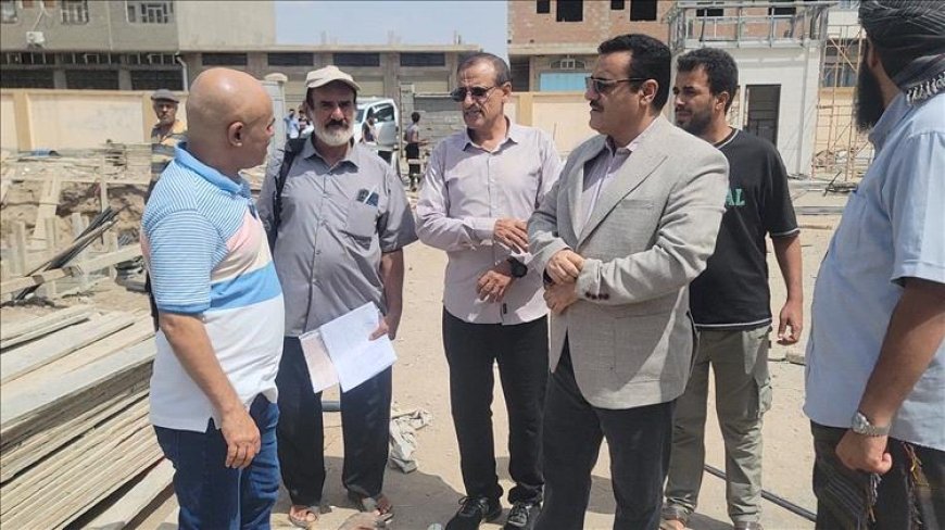 مدير عام المنصورة يدشن مشروع بناء مكاتب للصحة والتربية بالمديرية