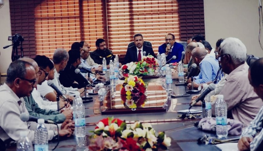 محافظ لحج مراد الحالمي يترأس الإجتماع الأول للمكتب التنفيذي