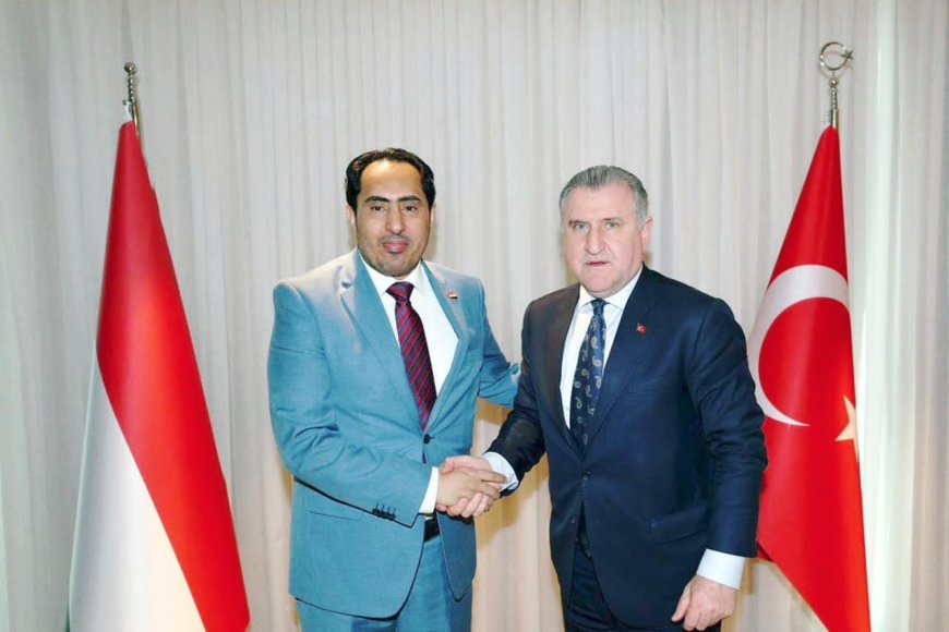 الوزير البكري يبحث مع نظيره التركي سبل تعزيز العلاقات بين اليمن وتركيا