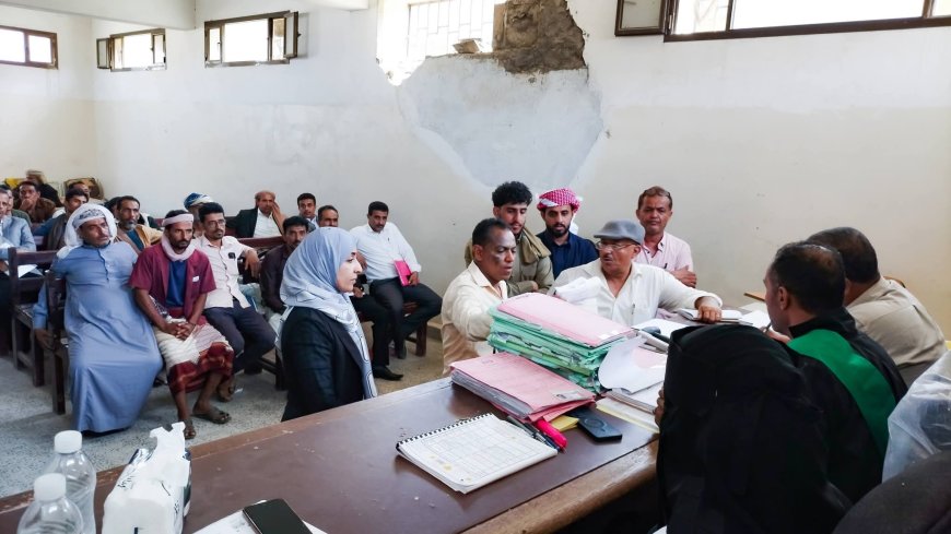 المحكمة الجزائية بتعز تبدأ محاكمة المتهم في قضية مقتل عبدالله البركاني