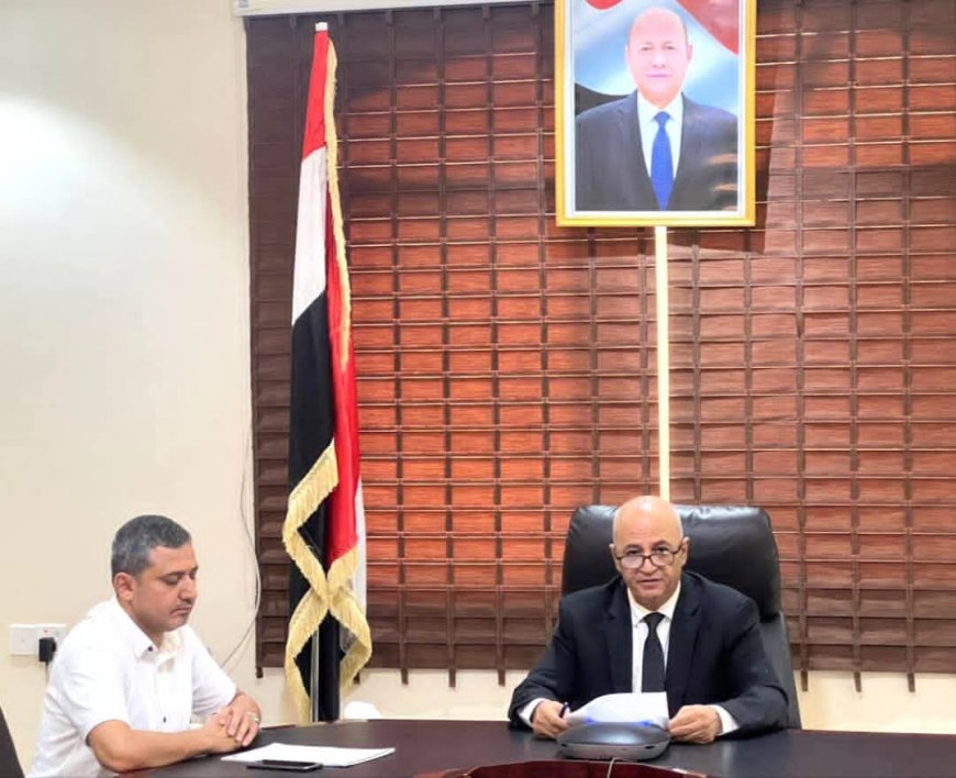 وزير المياه والبيئة يفتتح جلسة نقاشية حول المياه والطاقة والاستدامة البيئية بــ«عدن»