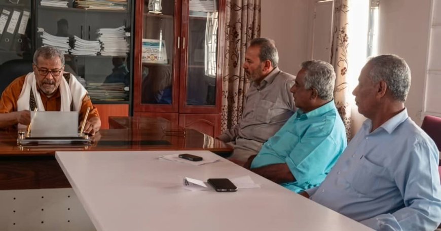 وكيل محافظة أبين جرفوش يبحث مع مدير الصحة القادري سير العمل في القطاع الصحي والتحديات