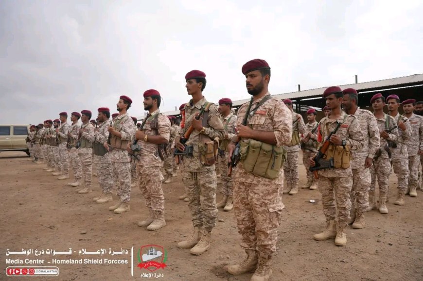 استعراض عسكري للشرطة العسكرية واللواء اللحجي يؤكد: الانضباط أساس الجاهزية