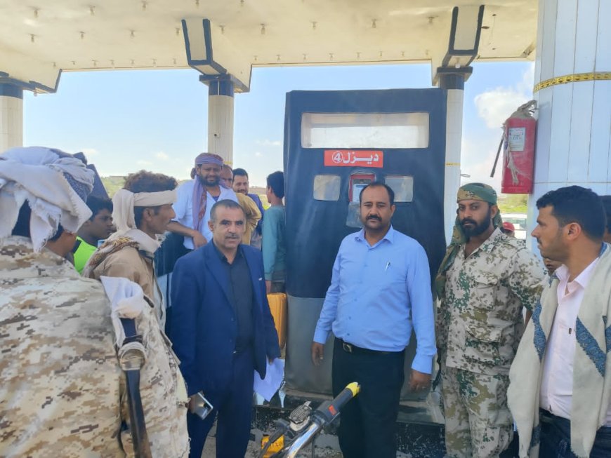 المدير العام بكر الشاعري، ينفذ حملة أمنية وتجارية شاملة مشتركة لضبط وتفتيش محطات الوقود المخالفة في قعطبة