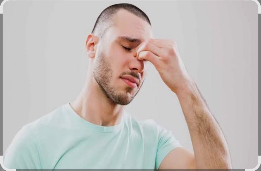 هل الجيوب الأنفية تسبب جفاف الحلق؟ 