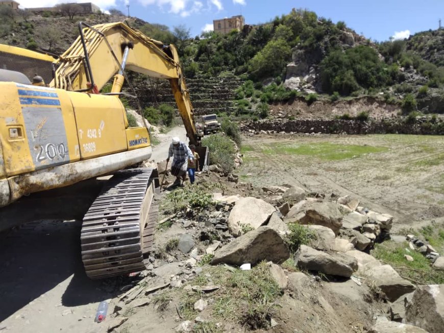 قريباً .. طريق الزغرور رخمة بيافع رصد أوسع وأسهل، وينتهي زمن الزحمة والانتظار