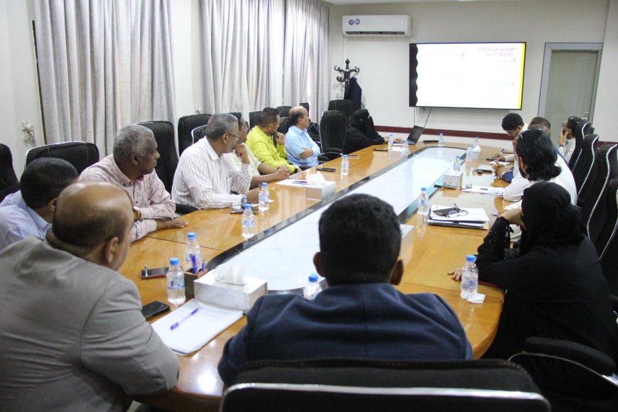 لقاء بين قيادتي مكتبي التربية والتعليم والصحة والسكان بساحل حضرموت لبحث تعزيز التعاون المشترك