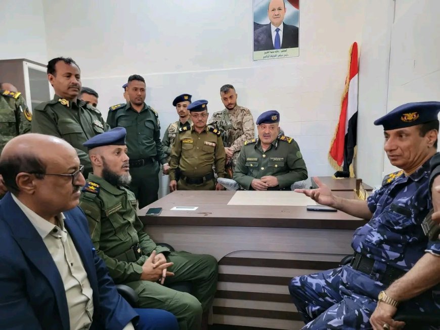 تدشين العمل بفروع مصلحة الأحوال المدنية بمديريتي صالة والوازعية لتقديم خدمات البطاقة الذكية والوثائق الثبوتية