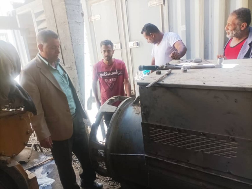 مدير عام يهر يتفقد سير أعمال الصيانة في محطة الكهرباء 