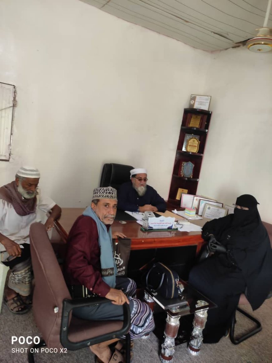 مدير عام أوقاف أبين يلتقي مدير عام الخدمة المدنية ويشيد بمستوى الانضباط الوظيفي