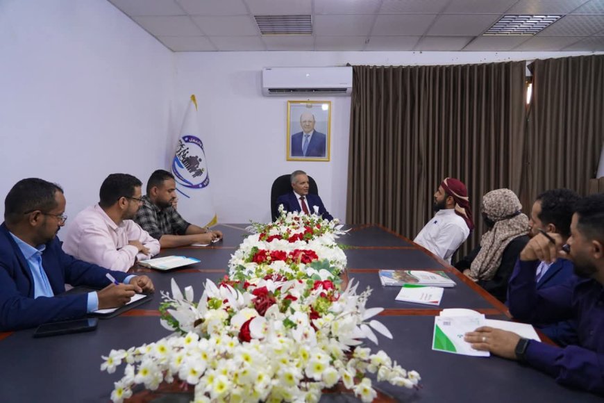 وزير الشؤون الاجتماعية والعمل يلتقي مؤسسة ينابيع الخير