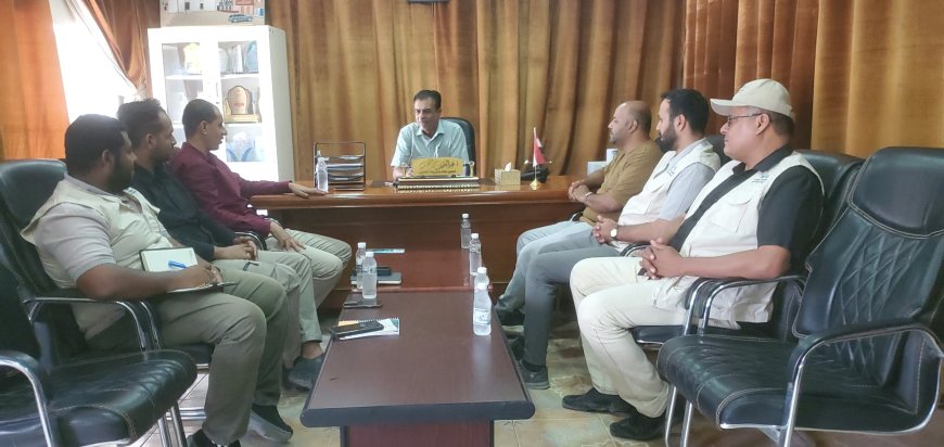 مدير عام مديرية القطن يلتقي فريق منظمة صناع النهضة