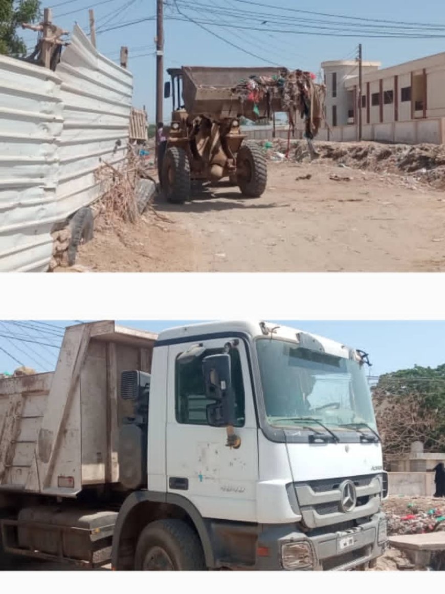 استجابةً لنداء الأهالي.. السلطة المحلية بخنفر تدشن حملة نظافة للعبر الشرقي وتصفية قناته في حافة قدر الله بجعار