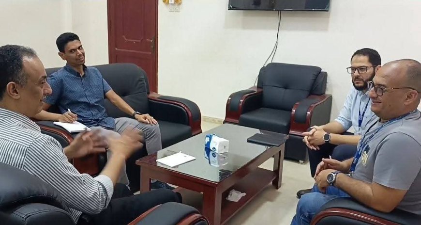 مدير عام صحة عدن يبحث مع منظمة الدولية للهجرة (IOM) أوجه التعاون المشترك