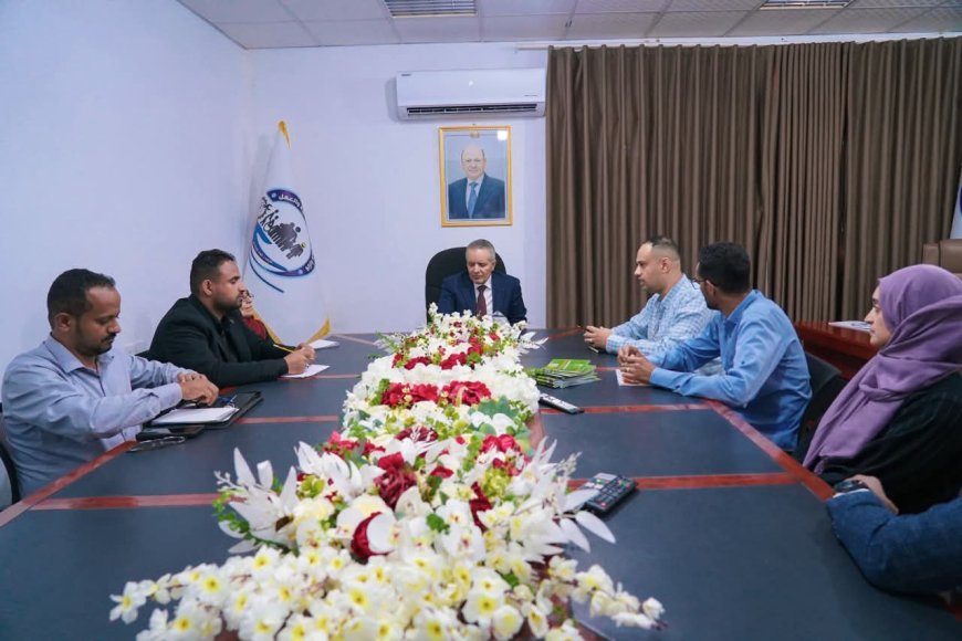 وزير الشؤون الاجتماعية والعمل يناقش مع مؤسسة تمدين شباب تعزيز الشراكة