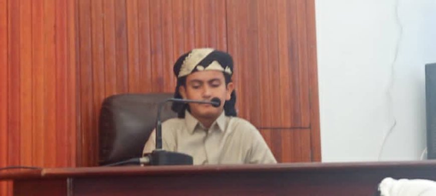 مدرسة عبدالقادر باشنفر للقرآن الكريم تكرّم طالبًا أتم حفظ القرآن الكريم