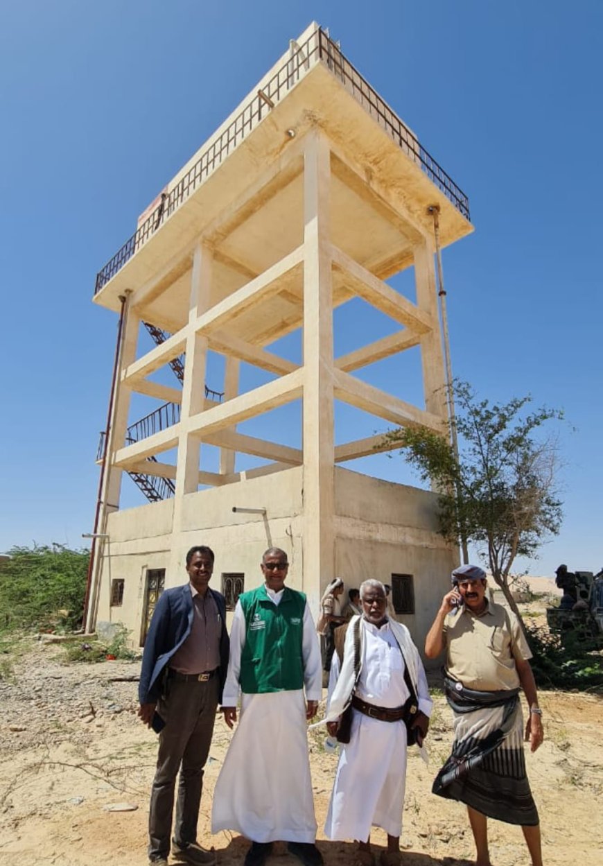 البرنامج السعودي للتنمية وإعمار اليمن يزور ميفعة ويعتمد مشروع مدرسة ومنظومة طاقة شمسية لمياه جول الريدة