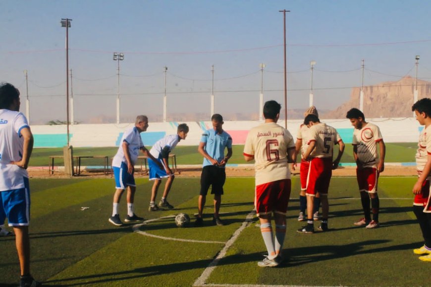 برعاية رئيس الهيئة العامة للطيران المدني والارصاد .. صقور الجو تحلّق عاليًا بخماسية وتدشّن بطولة مطار عتق الدولي بقوة في نسختها الاولى على حساب نسور السماء