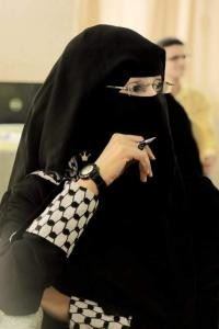 أمة الرحمن العفوري